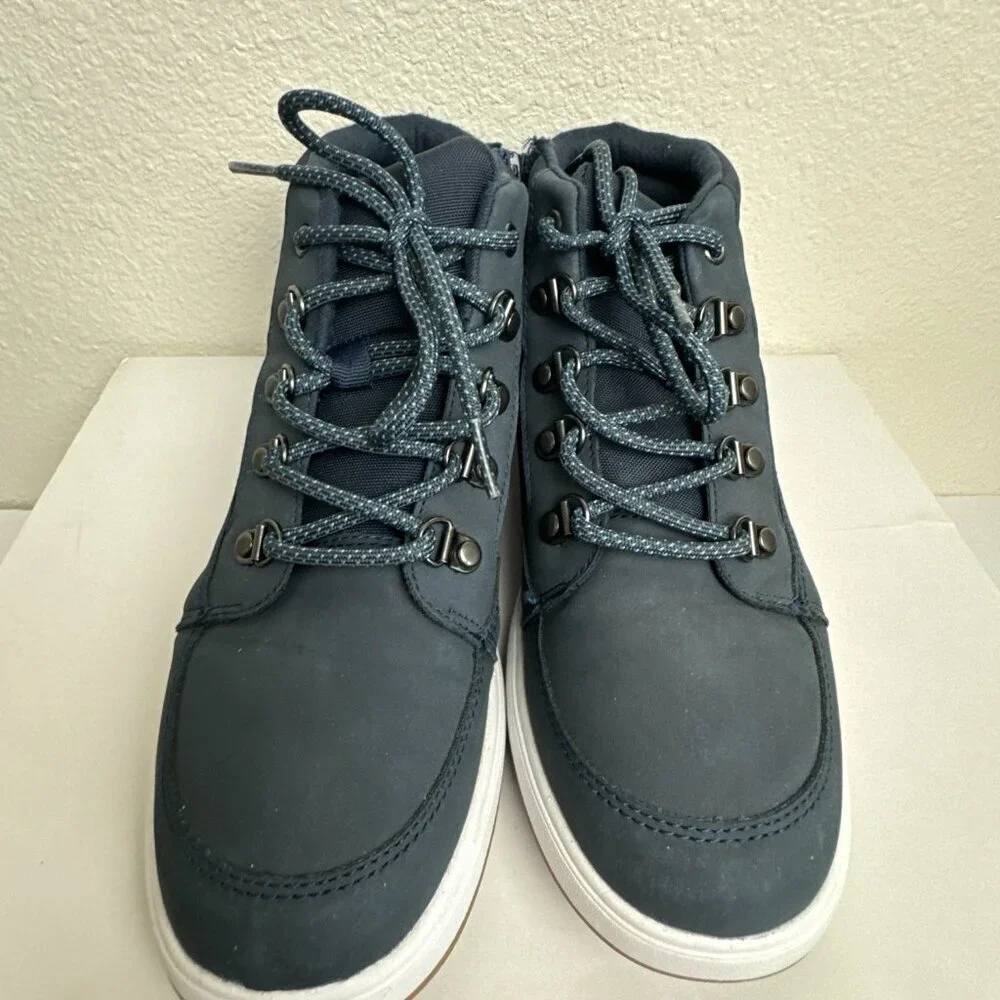 Boys' Damien Boots Navy Blue Size 6  BIG BOY Cat & Jack